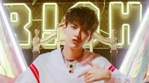 吃瓜网男主,揭秘网络红人的崛起之路